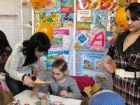 Презентация издательства «Мозаика-Синтез»:  поделки из бумаги, вырезалки из бумаги, пластилиновые картинки.