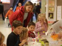 Занятия в детской зоне от компании 'Колорит' тм Lori