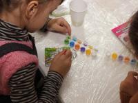 Мастер-класс для детей от компании Питер Арт Сервис - Витражная роспись на заготовках