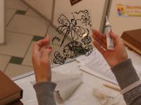 Мастер-класс от компании Питер Арт Сервис. Витражная роспись красками Decola. Мастер Анна Богова