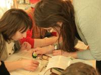 Мастер-класс от компании Питер Арт Сервис. Витражная роспись красками Decola. Мастер Анна Богова