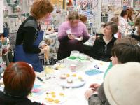 Презентация товаров для творчества и кулинарии компании Максима. Мастера Любовь Зеленская и Роман Мартынов