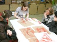 Мастер-класс Графика в технике сепия и сангина. Мастер Наталья Смирнова