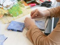 Мастер-класс Оригами из ткани. Праздничная коробочка. Мастер Екатерина Расина