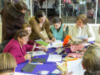 Создание картины пэчворк без иглы с тканями Peppy