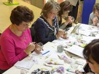 Подсвечник в технике point-to-point. Мастер Наталья Ткачук