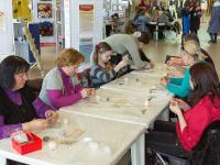 Оплетение бисером Zlatka пасхальных яиц с использованием деревянных заготовок Mr.Carving. Мастер Мария Гальперина