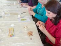 Оплетение бисером Zlatka пасхальных яиц с использованием деревянных заготовок Mr.Carving. Мастер Мария Гальперина