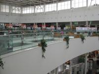 площадка фестиваля на 1 и 2-м этажах ТРЦ Планета