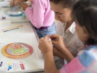 роспись по стеклу и керамике красками Гамма. М-кл от компании Гамма ведёт Стеклова Тамара