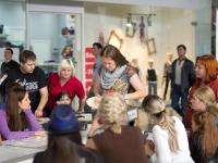 м-кл от компании АрсХобби. Ведёт Анна Аликина