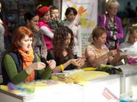 м-кл по мокрому валянию. Ведёт Перова Марина