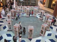 выставка творческих работ на 1-м этаже  трц Аура