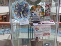 выставка творческих работ на 4-м этаже трц Аура