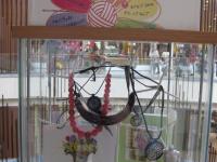 выставка творческих работ на 4-м этаже трц Аура