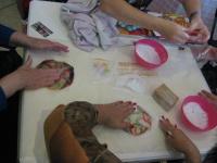 мокрое валяние.  М-кл ведёт Попова Наталья