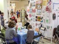 Изготовление сахарных цветов из айсинга с исп. инструментов компании Wilton - презентация и м-кл от компании Бизнес-Класс