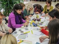 Открытка и блокнот в технике скрапбукинга  с использованием клея UHU. М-кл от компании Авале