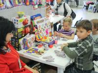 Презентация наборов для детского творчества Волшебные кристаллы, Доктор Чарли