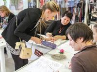 Роспись в технике point to point. М-кл ведёт Ткачук Наталья