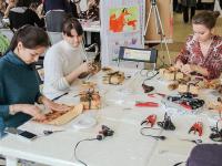 Секреты упаковки подарков на м-кл компании Современная упаковка