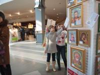 Выставка творческих работ - живопись, графика, коллажи, вышивки, батик, витраж и др