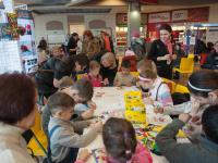 Презентация и мастер-классы товаров для детского творчества AMOS. Вела презентацию Дружинина Оксана