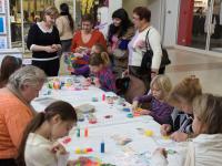 Детский мастер-класс. Весёлый витраж с материалами тм Centrum