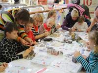 Детский мастер-класс. Моделирование без ножниц и клея с наборами Уманая бумага