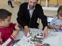 Детский мастер-класс. Моделирование без ножниц и клея с наборами Уманая бумага