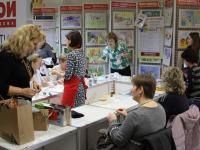  Мастер-класс. Перламутровое настроение. Декорирование деревянной шкатулки. Компания Таир