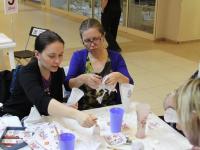 Мастер-класс по технике декупаж ведет Январева Диана