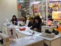 Мастер-класс по пэчворку ведет  Смолянинова Людмила