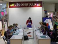 Мастер-класс по скрапбукингу ведет  Лиходеева Анна