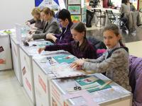 Мастер-класс по скрапбукингу ведет  Лиходеева Анна