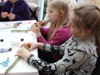 Детский мастер-класс фигурки в технике гофороквиллинг ведет Пескова Наталья