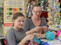 Инструменты и пряжа для вязания. Презентация по тм Alpina, Adelia, Visantia, Gamma