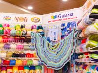 Презентация по вязанию. Пряжа Alpina, Adelia, Visantia и иструменты для вязания Gamma