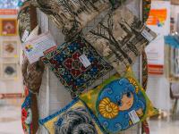 Выставка творческих работ и детских рисунков