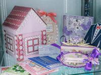 Выставка творческих работ и детских рисунков