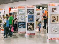 Выставка творческих работ и детских рисунков