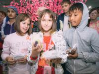 Фестиваль Леонардо Дарит подарки, розыгрыш