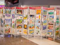 Выставка детских рисунков и награждение победителей конкурса Дружная планета Земля