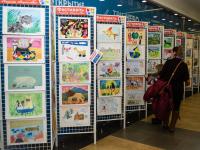 Выставка творческих работ и дестких рисунков