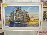 Выставка творческих работ и детских рисунков