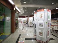 Выставка творческих работ и детских рисунков