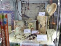 Выставка творческих работ и детских рисунков