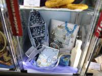 Выставка творческих работ и детских рисунков