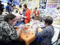 Презентация Peppy, Micron швейные машины, различные инструменты для шитья, ткани для пэчворка и квилтинга