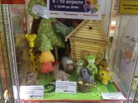 Выставка творческих работ и детских рисунков